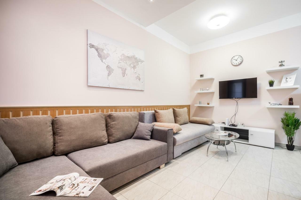 Bpr King Prime Home With A/C Budapest Ngoại thất bức ảnh